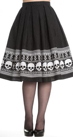 The Clara Skirt Kawaii Skull, Rockabilly Mode, Black White Halloween, Retro Skirt, Rockabilly Fashion, Psychobilly, Jive, School Clothes