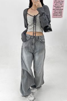 Business Casual Cute, Gray Outfits, Gray Outfit, Baggy Clothing, Outfits Baggy, Clothing Jeans, Grey Outfit, Style Korean, Korean Street Fashion