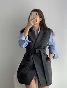 Corset Fashion Outfits, Elegant Outfit Classy, Pea Coats Women, Iranian Women Fashion, Hijabi Fashion Casual, Modesty Fashion, Woman Suit Fashion, Stylish Clothes For Women, Hijabi Fashion