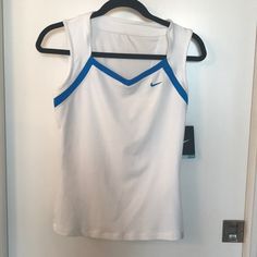 Brand New White With Blue Trim Tennis Tank Top. Stay Cool Dri- Fit Material Tennis Shirt, Tennis Tank Tops, Tennis Pictures, Nike Tennis, Tennis Tops, Nike Tank Tops, Tennis Shirts, Bella Hadid Outfits, Gym Tops