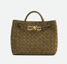 25 Beautiful Suede Handbags for Fall Andiamo Bag, Bottega Veneta Andiamo, Dream Bag, Suede Top, Suede Tops, Bottega Veneta Bags, Oil Shop