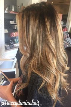 Root Balayage, Painted Highlights, Blonde Balayage Highlights, Makeup Tip, Blond Balayage, Curls Hair, Highlights Blonde, Hair Curls, Balayage Ombre