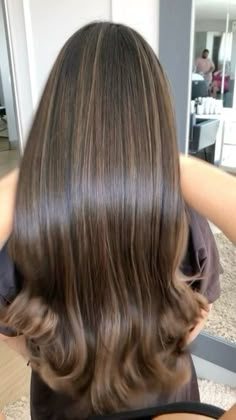 Lighter Brunette Hair Color, Highlights Brown Hair Tan Skin, Highlights Brown Hair Long, Rambut Brunette, Cut Hairstyles