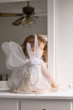 Fairy Wings Halloween, Wings Halloween Costume, Wings Fairy, Flower Girl Outfit, Costume Wings, Wings Butterfly, Butterfly Costume, Fairy Accessories, Fairy Birthday Party