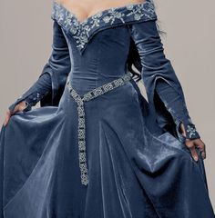 Chique Outfits, Fantasy Dresses, Medieval Clothing, Fantasy Gowns, Medieval Dress, Fairytale Dress, Medieval Fashion, Fantasy Dress