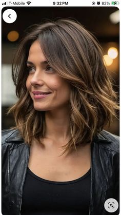 Shoulder Hair Length With Layers, Flattering Shoulder Length Hair, Shoulder Length Brown Hair Side Part, Haircuts For Midsize Women, Shoulder Length Hair Short Layers, Shoulder Length With Long Layers, Pretty Shoulder Length Hairstyles, Fun Shoulder Length Haircut, Layered Bob Medium Length