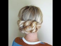 How to: Pull Through Braid - YouTube Summer Updo, Updo Tutorials, Chignon Simple, Pull Through Braid, Updo Tutorial, Humid Weather, Hair Updo, Braided Updo