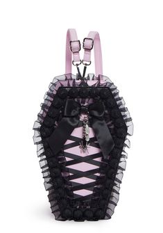 Sugar Thrillz Cake Coffin Backpack With Charms Pastel Goth Spooky - Pink Pink Goth Accessories, Pastel Goth Clothing, Pink Gothic Aesthetic, Decorative Frosting, Vampire Ocs, Vampires Kiss, Coffin Backpack, Gothic Backpacks, Draculaura Aesthetic