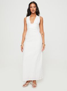 Alsace Maxi Dress White Stylish Maxi Dress, Vegas Dresses, Maxi Dress White, White Maxi Dress, Casual White Dress, White Dress Party, White Dresses For Women, Maxi Dress Online, White Dress Summer