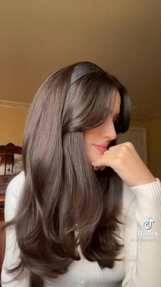 Hair Tips Video, Long Dark Hair, Hair Tutorials For Medium Hair, Cortes De Cabello, Cute Hair, Pretty Hairstyles