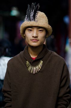 Nagaland Street Fashion Talking To People, Fashion Textiles, Face Portrait, Portrait Fashion, Necklace Layered, Street Style Fashion, People Dress, December 11, Men's Beauty