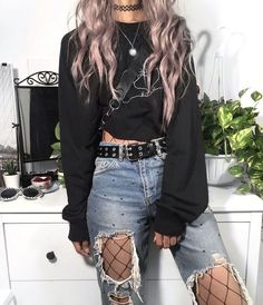 Sweatpants Outfit For School, Avocado Cake, Grunge Outfits 90s, Mode Harajuku, Cake Easter, Look Grunge, Mode Tips, Aesthetic Grunge Outfit