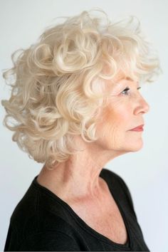 Blonde layered curls hairstyle for women over 60. Layered Bob Hairstyles Over 50, Bob Hairstyles Over 50, Elegant Curly Hairstyles, Short Layered Bob