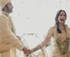 Bride Groom Photoshoot, Indian Wedding Poses, Bride Photos Poses, Groom Photoshoot, Couple Wedding Dress, Marriage Photos