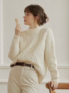 Raina Cable White Knit Sweater – Simple Retro Cable Knit Sweater Outfit, Irish Sweater, Knit Sweater Outfit, White Knit Sweater, Handmade Embroidery, 가을 패션, White Sweater, Look Chic, Outfits Casuales