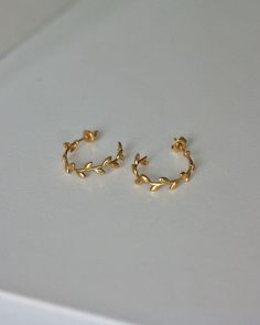 Jewellery Men, Olive Leaf, Gold Earrings Designs, Jewelry Lookbook, Girly Jewelry, Purple Wedding, Gold Jewelry Fashion, Earrings Sterling Silver, Ear Jewelry