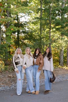 Trendy fall outfits | neutral fall outfits | college fall outfits | fall inspo | what to wear for transition | fall transition outfit | warm fall outfit | outfit inspo | cute outfit inspo | college gameday | football inspo | sweater outfits | ugg outfits | trendy winter outfits Fall Outfits College, College Fall Outfits, Ugg Outfits, Warm Fall Outfits, Outfits Neutral, Neutral Fall Outfits, Trendy Winter Outfits, Outfits College, Fall College Outfits