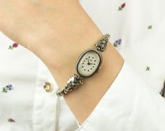 "Classical silver ladies watch / good vintage condition / fully working order / made in 80's in USSR. Elegant wristwatch \"Luch\" with 15 jewels comes with vintage original beatiful bracalet with. Length - (19.5 cm). Can be reduced up to size You need. \"Luch\" (\"Ray\") watches have been producing in Minsk, Belorussian. The first collection of \"Luch\" was launched in 1956. The factory makes both men's and women's watches and is still in business today. The watch has been fully serviced,cleaned Vintage Watches Antique, Watches Women Black, Watch Women's, 60s 70s Fashion, Silver Watches Women, 70s Women, Vintage Watches Women, Women's Watches