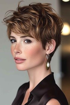 46 Cute Short Haircuts for Short Hair in 2024 Josie Bissett Short Hair, Short Sassy Haircuts, Short Shag Hairstyles, Cute Short Haircuts, Short Hair Pixie Cuts, Short Curly Haircuts