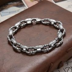 Brand New Men's Silver Chain Link Bracelet Genuine 925 Sterling Silver Length - 8" (Most Common Men's Size) Also Available In 8.5" Retail Price $400 Buy With Confidence From A Trusted Seller With A 99%+ Feedback Rating! A1013 (Id-1887-) Mens Chain, Silver Chain For Men, Mens Accessories Jewelry, Sterling Silver Mens, Chains For Men, Silver Man, Chain Link Bracelet, Solid 925 Sterling Silver, Link Bracelets