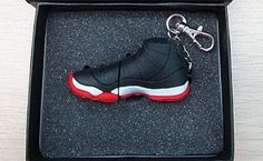 Clé USB Air Jordan 11 Bred Jordan Bred 11, Air Jordan 11 Bred, Jordan Bred, Bred 11, Jordan 11 Bred, Jordan Xi, Air Jordan Xi, Beautiful Shorts