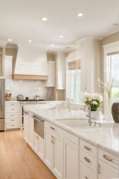 kitchen painting, oak wood cabinets, kitchen wall paint, interior home design White Wooden Cabinets, Kitchen White Wash Cabinets, Paint White Cabinets To Look Like Wood, Whitewash Golden Oak Cabinets, Whitewash Oak Cabinets Panel, Kitchen Decor Styles, White Wall Paint