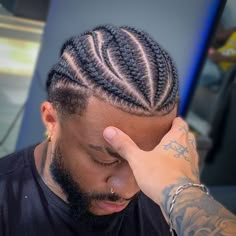 Cainrow Hairstyles Men, Men Braids Hairstyles Short, Braid Styles For Men With Fade, Men Cornrows Design, Afro Hair Fade, Braids With Fade, Natural Hair Men