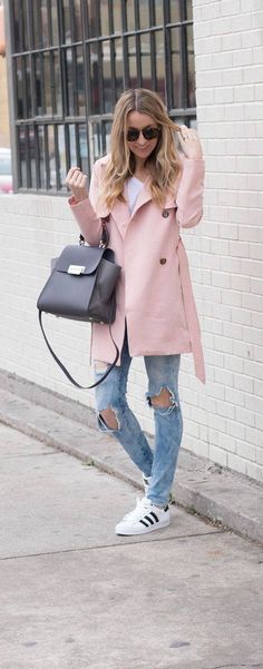 Sneaker Outfit Fall, Travelling Outfit, Mode Mantel, Sneaker Outfits Women, Sneaker Outfits, Look Formal, Womens Jackets Casual