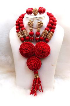 Beautiful Red Gold New Latest Design African Red Beads Bridal Wedding Jewelry Necklace Set Beads can be customised to your specification and color Comes with Necklace, earring and bracelet Wedding Jewelry Necklace, African Wedding Jewelry, Clay Bead Necklace, Gold Tassel Necklace, Tube Necklace, Necklace Beads, Beads Jewellery, Detailed Jewelry, Handmade Beaded Necklaces