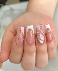 Natural Color Nails With Design, Quinceanera Nails, Queen Nails, Manicure Nail Designs, Romantic Nails, Red Acrylic Nails, Vintage Nails, Nails Now, Gel Nails Diy