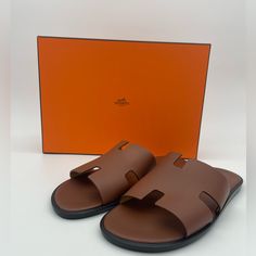 Bnib Full Inclusion. Hermes Mens Izmir Sandals. Hermes Mens Shoes, Mens Mules Shoes, Hermes Slippers For Men, Hermes Izmir Men Outfit, Hermes Sandals Men, Hermes Izmir, Hermes Slides, Hermes Slippers, Hermes Sandals