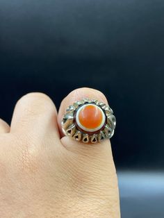 Very Unique Beautiful Old Ancient 1 Eye Orange Agate Solid Silver Ring Classic Agate Round Rings, Classic Agate Ring, Classic Round Agate Ring, Retro Round Cabochon Jewelry, Retro Cabochon Jewelry, Vintage Polished Enamel Ring, Vintage Enamel Ring With Polished Finish, Enamel Cabochon Ring, Vintage Round Agate Jewelry