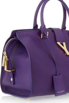 Purple Accessories, Purple Bag, Lv Handbags, Burberry Handbags, Boutique Chic, Accessories Bags, Handbags Online