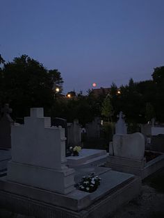 Cemetery, Moon Visiting Grave Aesthetic, Cemetery Video, Graveyard At Night, Cemetery At Night, Oc Aesthetic, Beautiful Profile, Beautiful Profile Pictures, Insta Ideas