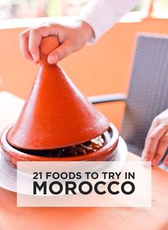 Moroccan Vacation, Morocco Recipes, Moroccan Foods, Travel Marrakech, Tagine Cooking, Morocco Food, Morocco Itinerary, Travel Morocco, Foods To Try