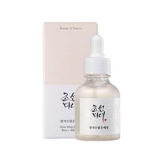 [Pigmentation] This product is made for skin with pigmentation. It helps equalize the skin tone by blending 68.6% of rice bran water, which is rich in amino acids and minerals and help keep dry skin moist, and 2% of arbutin, which prevent excessive production of melanin and help prevent pigmentation. [Watery texture] This is a water-based serum that is as light like a toner, so anyone can apply it comfortably regardless of their skin type. [Rice Bran Water] During the Joseon Dynasty, rice bran water was called miansu, which signifies water that beautifies the skin, and was used like today's toner. It is rich in amino acids and minerals to help keep the skin bright and moist. [Arbutin] It is a safe, brightening ingredient extracted from plants such as lingonberries and blueberries. It helps Glow Deep Serum, Korean Serum, Korea Południowa, Beauty Of Joseon, Asian Skincare, Korean Products, Rice Bran, The Face Shop, Hydrating Serum