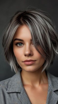 Grey Hair Transformation, Grey Highlights, Short Silver Hair, Silver Hair Color, Blending Gray Hair, Gray Hair Highlights, Haircuts For Medium Hair, Short Hair Color