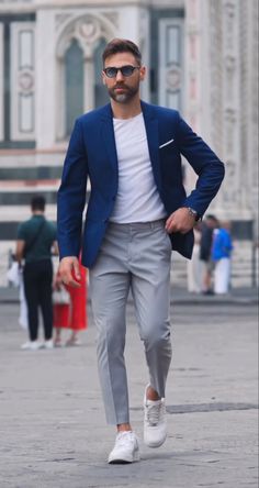 Casual Semi Formal Outfit Men, Blue Outfit Men Formal, Outfit Saco Azul, Semiformal Outfit Men, Blue Blazer Outfit Men Casual, Grey Shirt Outfit Men, Blue Blazer Outfit Men, Business Casual Outfits For Men