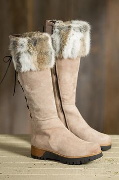 Tall, cool, and decorated, our knee-high leather boots look fabulous with anything in your wardrobe. Free shipping   returns. Bohemian Fall Outfits, Fur Boots Outfit, Leather Boots For Women, Boots With Fur, Fashionable Dresses, Faux Fur Boots, Tall Leather Boots, Over The Knee Socks