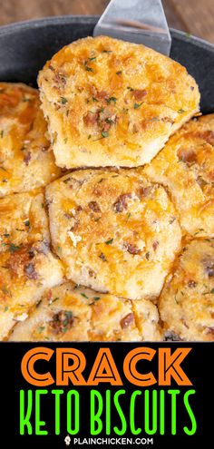 Baked Biscuits, Desayuno Keto, Cheese Mozzarella, Dried Parsley, Low Carb Diets, Keto Cooking, Keto Recipes Dinner, Diet Vegetarian