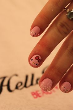 Hello Kitty Nails Short Kids, Kiddie Nail Design, Hello Kitty Gel Nails Short, Simple Hello Kitty Nails Short, Hello Kitty Nail Designs Short, Hello Kitty Natural Nails, Kids Hello Kitty Nails, Hello Kitty Painted Nails, Hello Kitty Simple Nails