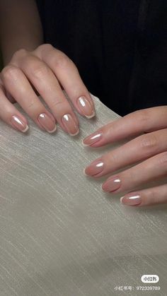 Clear Acrylic Nails, Subtle Nails, Minimal Nails, روتين العناية بالبشرة, Stick On Nails, Nail Art Hacks, Chic Nails, Nail Accessories, French Manicure