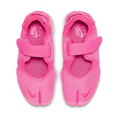 FN9326-666 Nike Air Rift, Sneak Attack, Funky Shoes, Sunny Beach, Women Pink, Women Oxford Shoes, Shoe Closet, Crazy Shoes, Looks Style