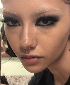 Maquillage Goth, Maquillage On Fleek, Medusa Piercing, Black Makeup