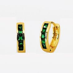 Brand New Men's Small Gold & Emerald Hoop Earrings 14k Yellow Gold Plated Sterling Silver Genuine 2ct Natural Green Emerald Gemstones .35" Tall X 3mm Wide Retail Price $300 Buy With Confidence From A Top Rated Seller W/ A 99%+ Feedback Rating! A0313 (Id-1007-) Classic Gemstone Huggie Earrings For Gift, Classic Gemstone Hoop Earrings For Anniversary, Anniversary Gift May Birthstone Round Huggie Earrings, Anniversary Huggie Earrings With May Birthstone, Classic Green Hoop Earrings For Anniversary, 14k Gold Channel Set Huggie Earrings As Gift, Men’s Earrings, Mens Accessories Jewelry, Men Earrings