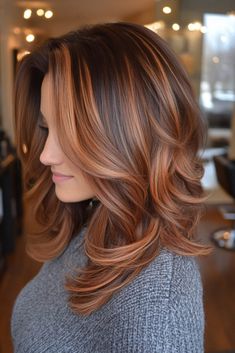 Red Brown Medium Length Hair, Blonde Red Highlights Brown Hair, Medium Auburn Hair With Highlights, Red Hair With Brown Highlights, Light Brown Hair With Red, Shades Of Auburn Hair, Fall Hair Color Trends For Brunettes, Brownish Red Hair With Blonde Highlights, Best Winter Hair Color