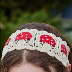 Mushroom Crochet Hair Band Crochet Mushroom Necklace, Crochet Mushroom Headband, Crochet Mushroom Pattern Free, Mushrooms Crochet, Crochet Hair Band, Invisible Join, Mushroom Crochet, Mushroom Hair, Magic Crochet