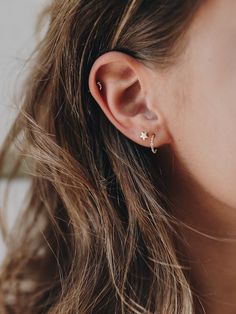 Looking for luxury gift ideas - our dainty solid gold earrings are everyday luxury at its best. Double Piercing Earrings Ideas Silver, Earring Styles Ideas, Double Piercing Earrings, Second Ear Piercing, Star Necklaces, Double Ear Piercings, Bracelet Rings, Earrings Piercings