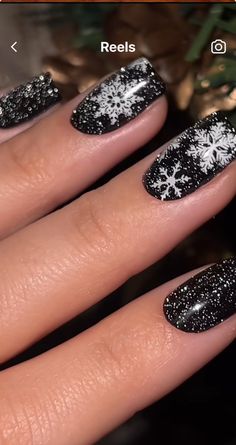 Square Gel Nails, Nail Colors Winter, Glamorous Nails, Almond Acrylic Nails, Xmas Nails, Christmas Nail Art, Mani Pedi, Perfect Nails, Trendy Nails