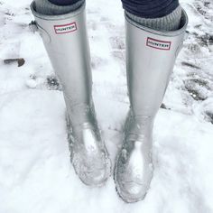 Hunter Metallic Tall Rainboots Nwot Tried On Never Worn Outside B Size 5 G Size 6 Hunter Boots Snow Outfit, Hunter Snow Boots, Grey Hunter Boots Outfit, Rainboots Outfit Winter, Hunter Boots Outfit Winter, Snow Boots Outfit, Grey Hunter Boots, Hunter Boots Outfit, Red Raincoat